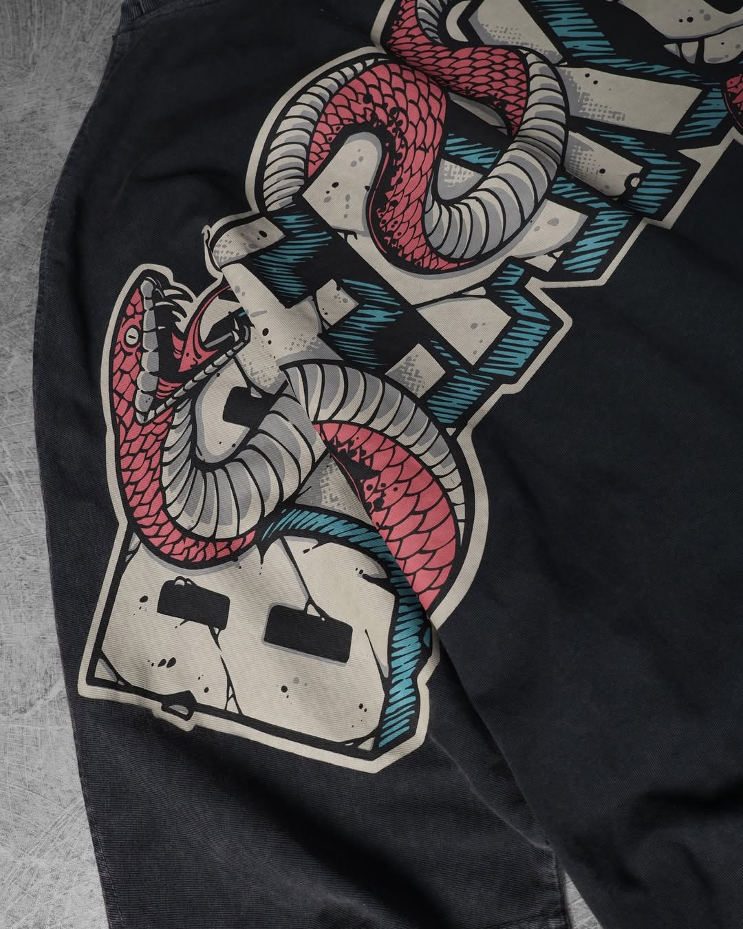 Serpent Breakout Washed T-shirt