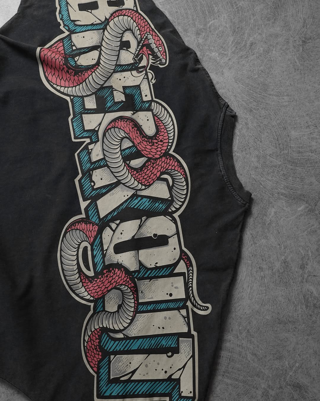 Serpent Breakout Washed T-shirt
