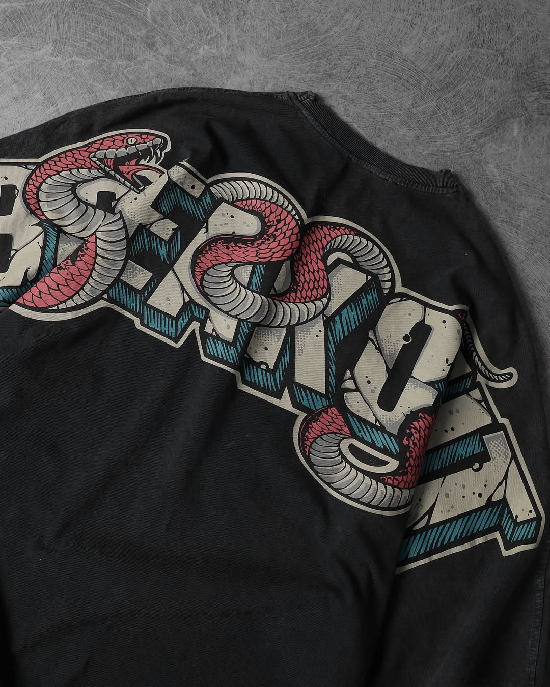 Serpent Breakout Washed T-shirt